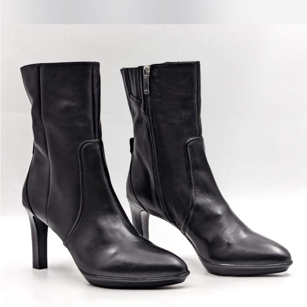 Aquatalia Black Heeled Boots size 8.5